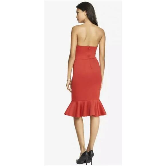 NWT Express Strapless Dress Red Bodycon Scuba Mermaid Ruffle Hem Size 6 - Picture 2 of 12